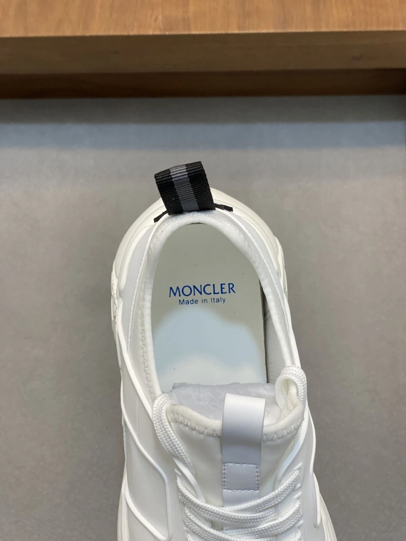 Functional Mxnclxr Sneakers 197276