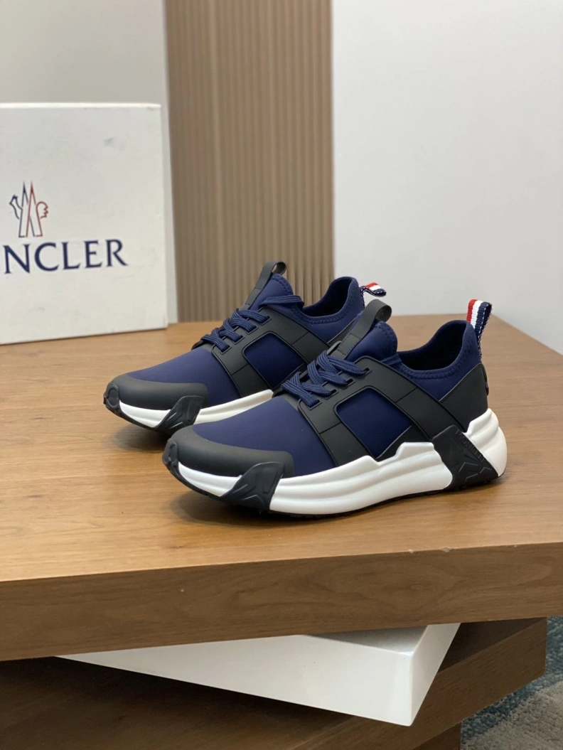 EyeCatching Mxnclxr Sneakers 197271