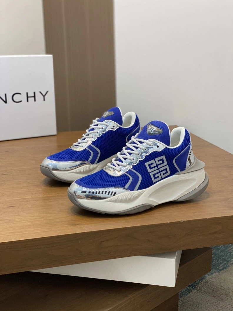 Gxvxnchy Sneakers Bright 152176