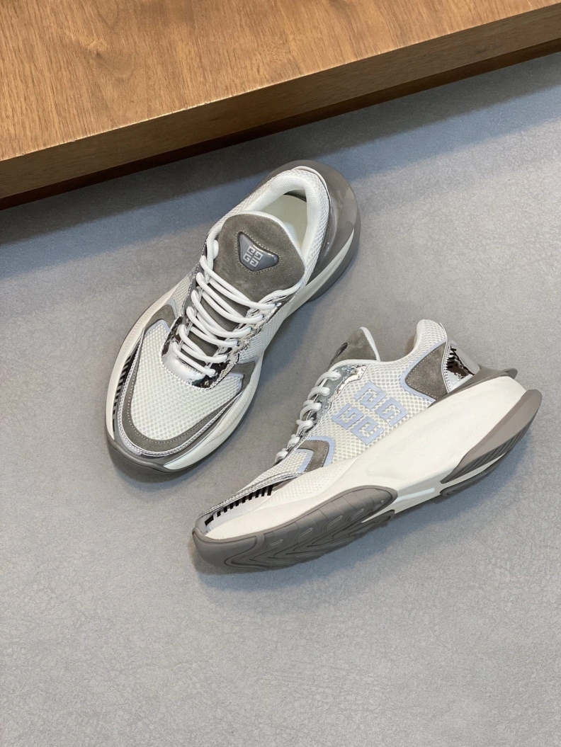 Breathable Gxvxnchy Sneakers 152175