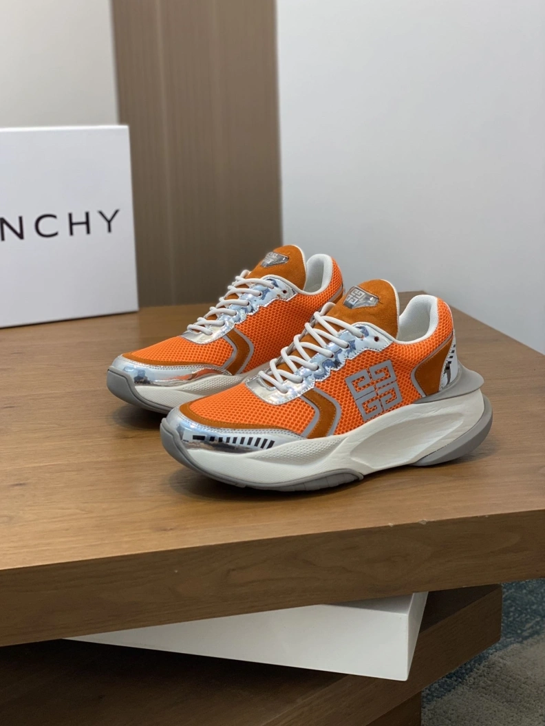 Comfortable Gxvxnchy Sneakers 152174