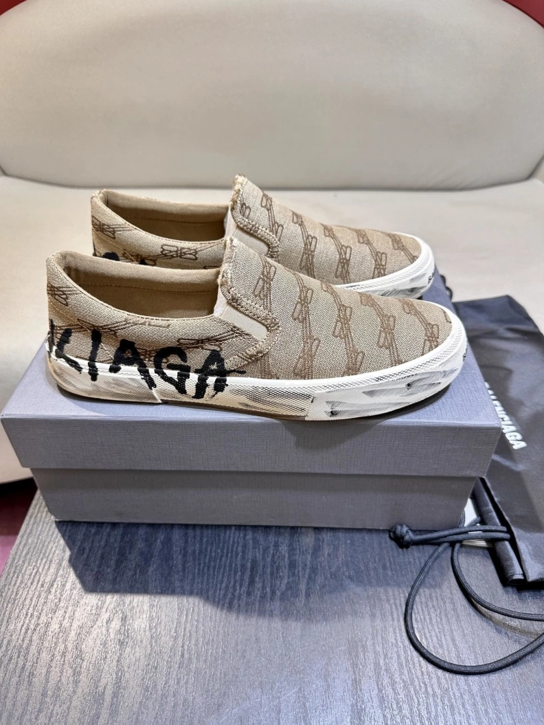 Versatile Bxlxnciaga Casual Shoe 109272