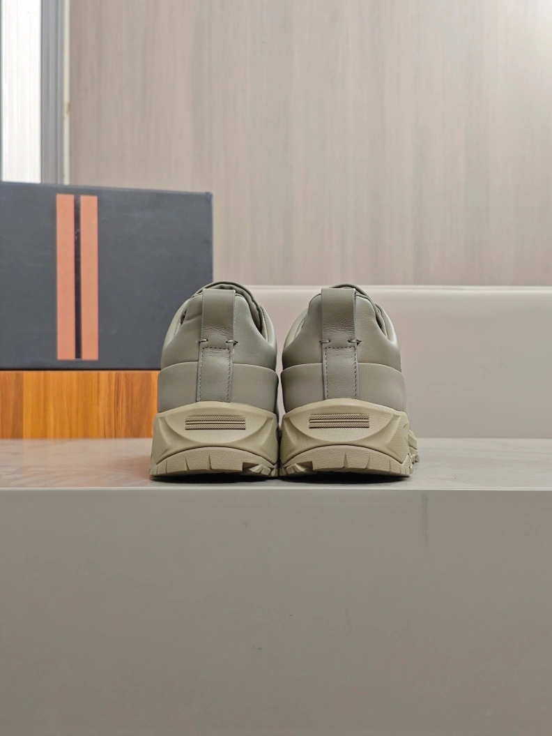Othxr Sneakers Trendsetting 210438