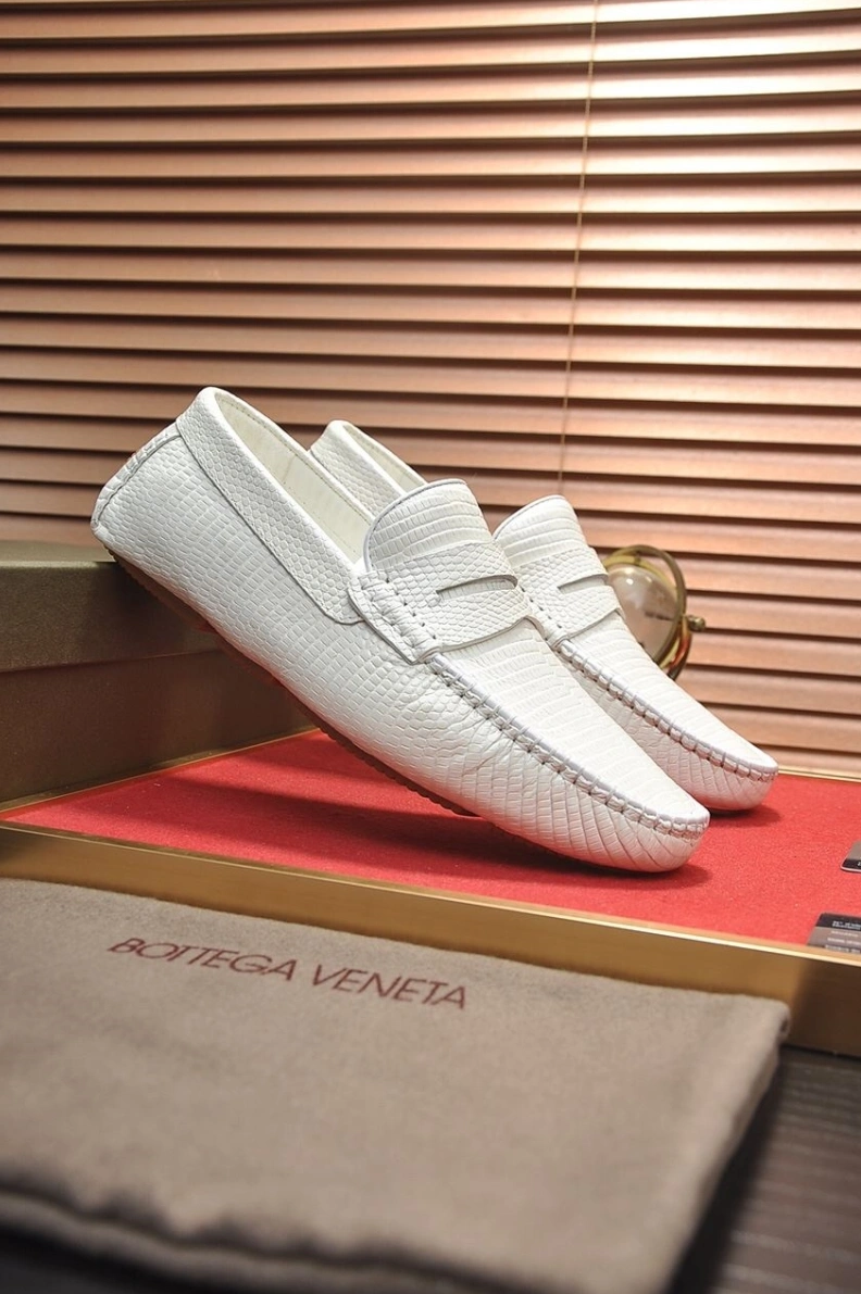 Lightweight Bxttxga Vxnxta Leather Shoes 112451