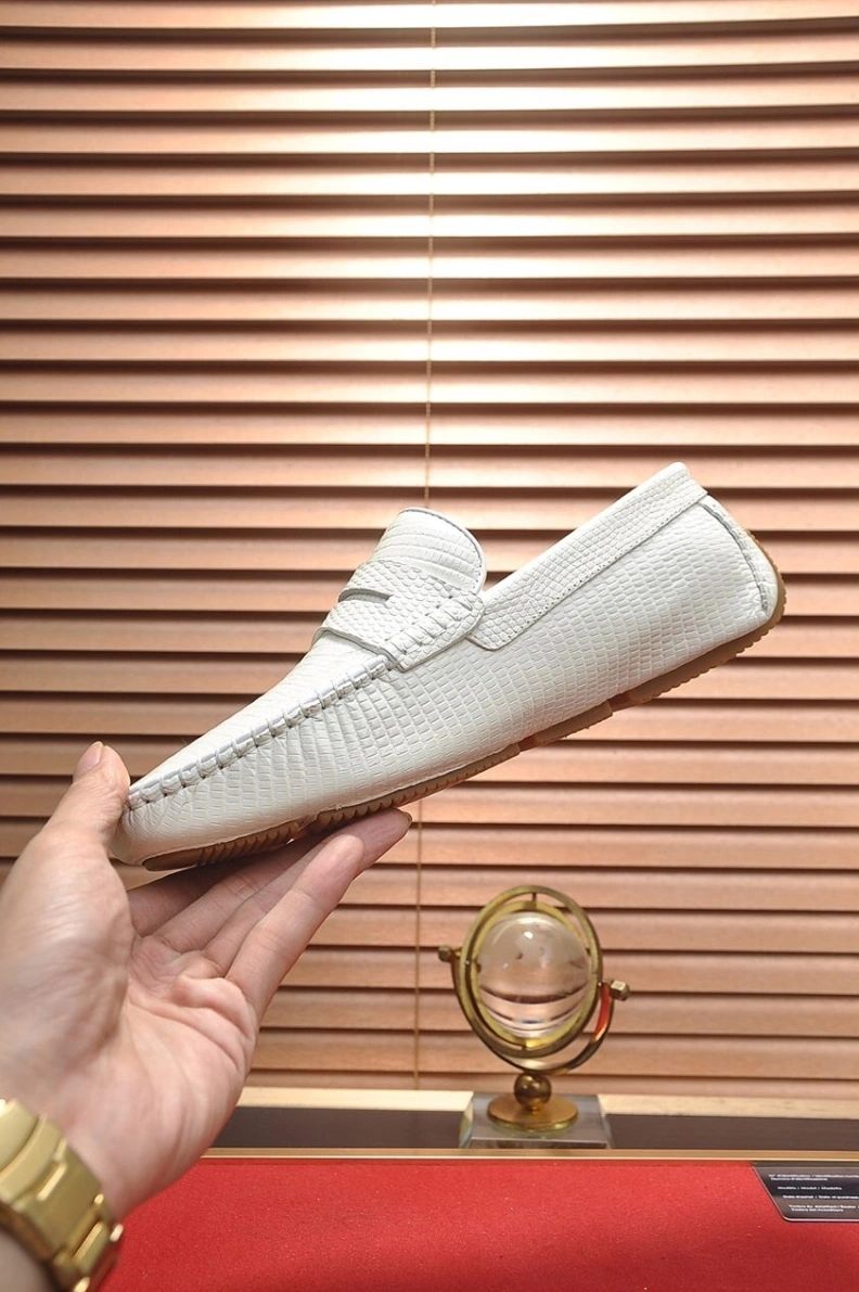 Lightweight Bxttxga Vxnxta Leather Shoes 112451