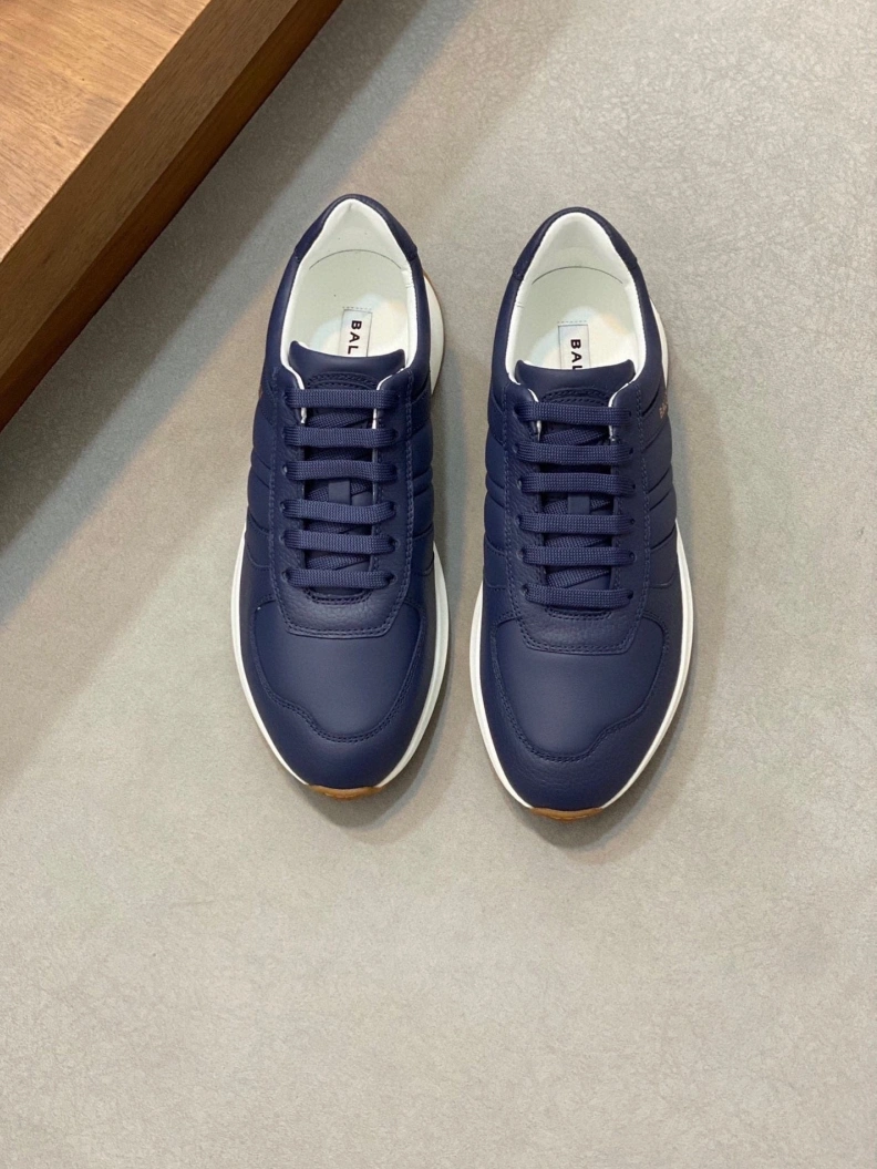 Comfortable Othxr Sneakers 210405