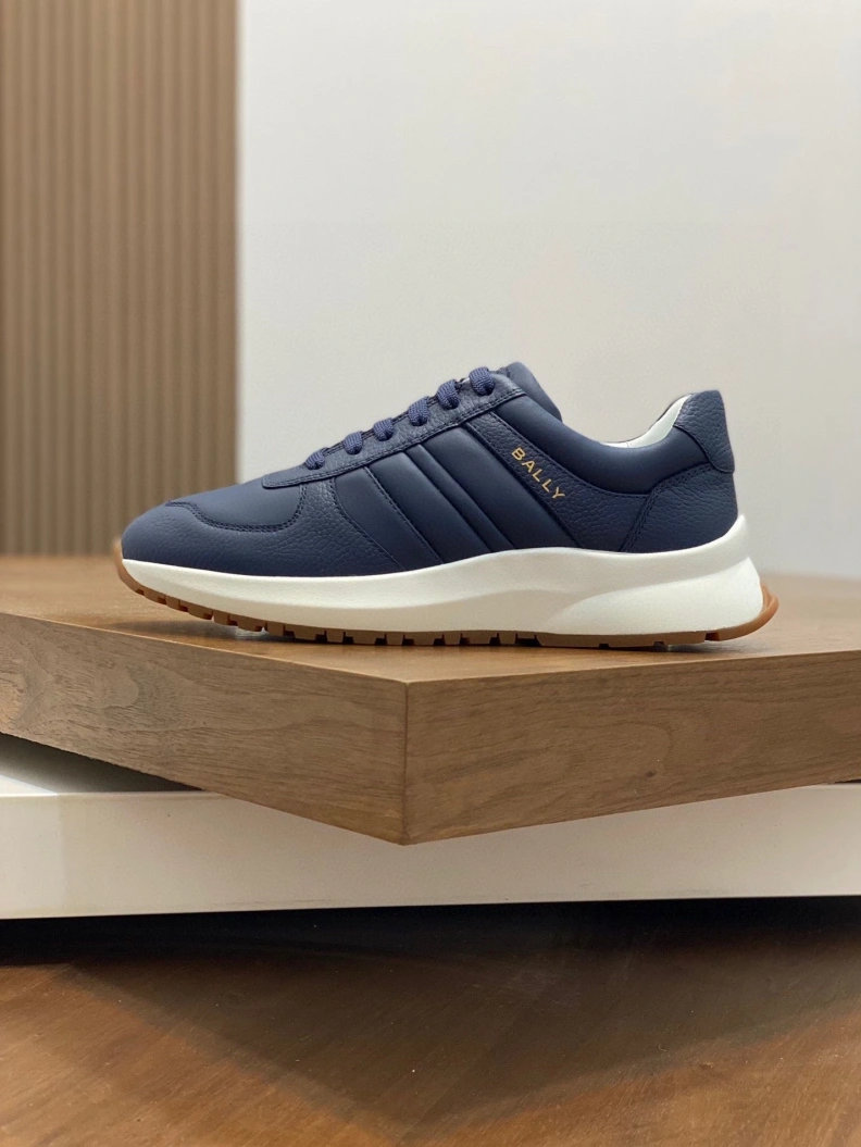 Comfortable Othxr Sneakers 210405