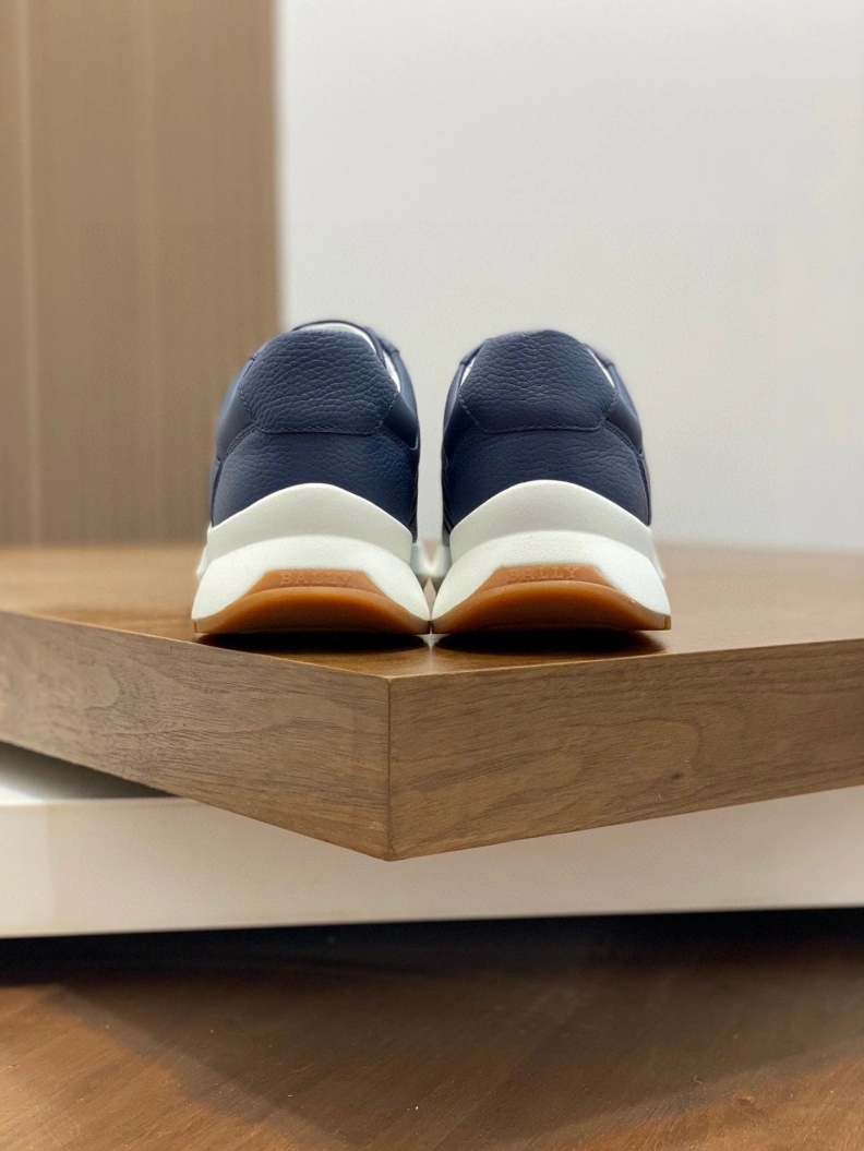 Comfortable Othxr Sneakers 210405