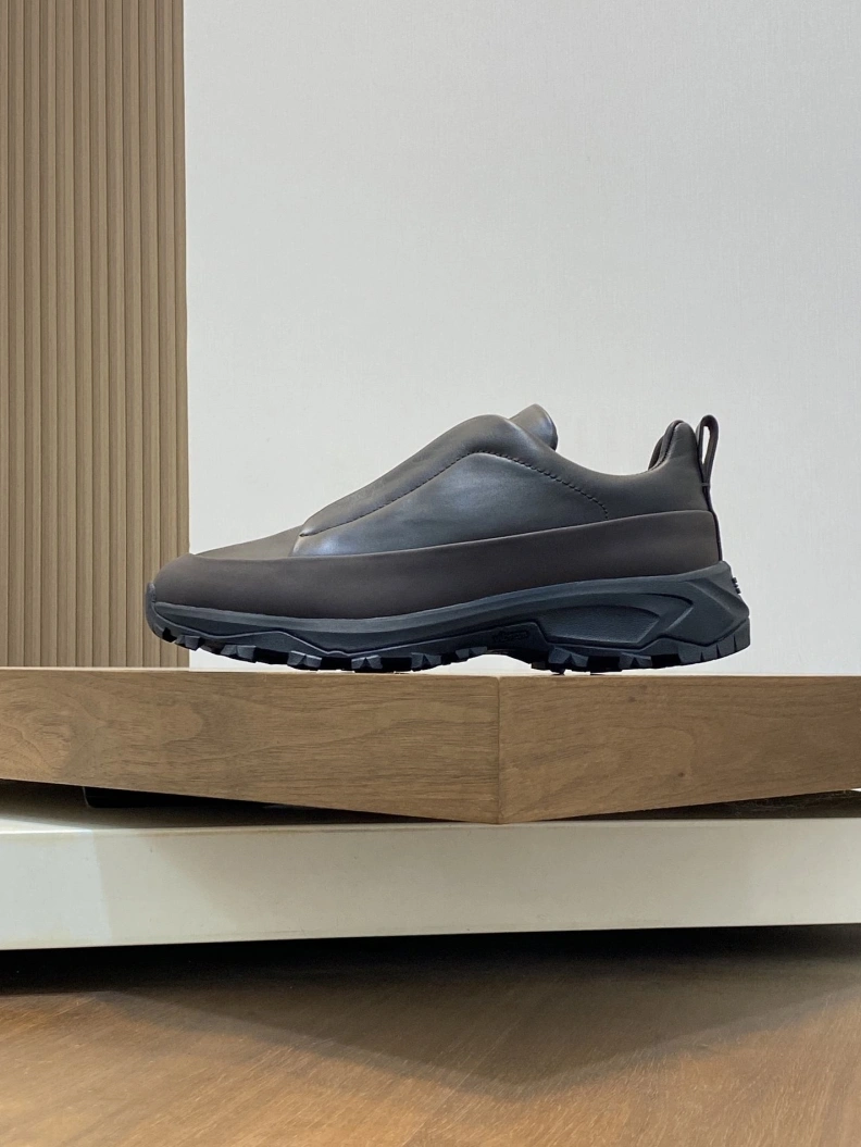 Bold Othxr Sneakers 210402