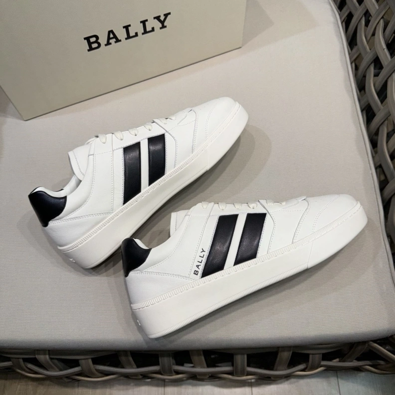 Othxr Sneakers Versatile 210407