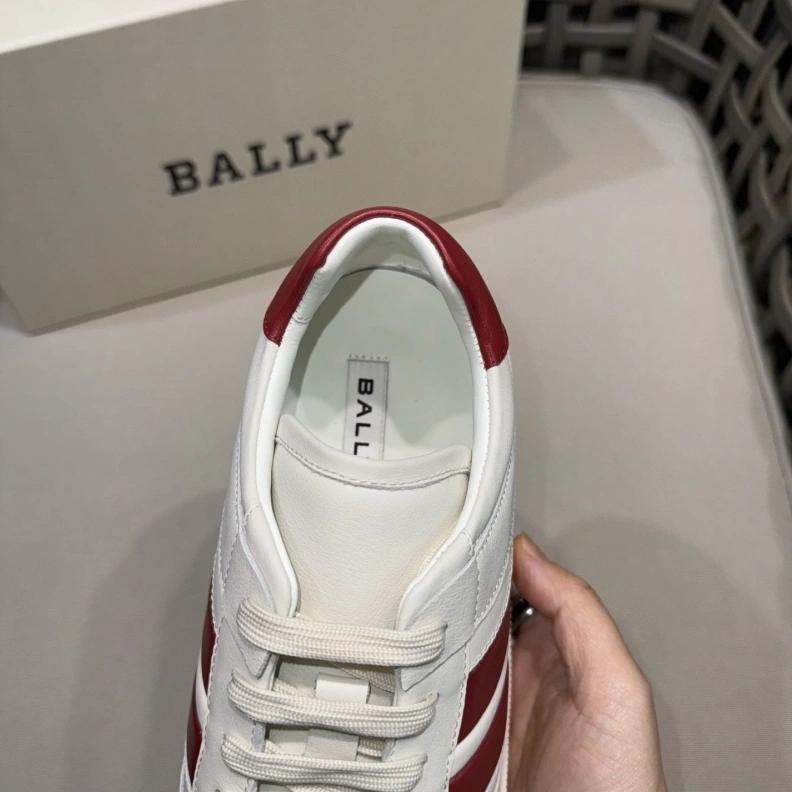 Popular Othxr Sneakers 210404