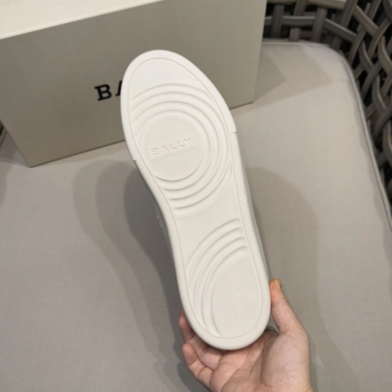 Popular Othxr Sneakers 210404
