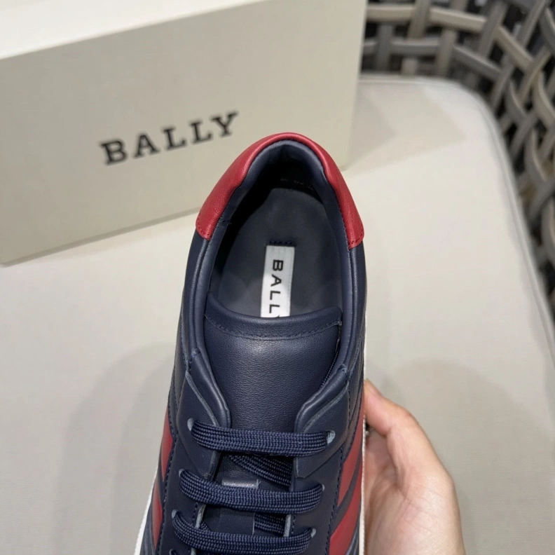 Othxr Sneakers Minimalist 210413