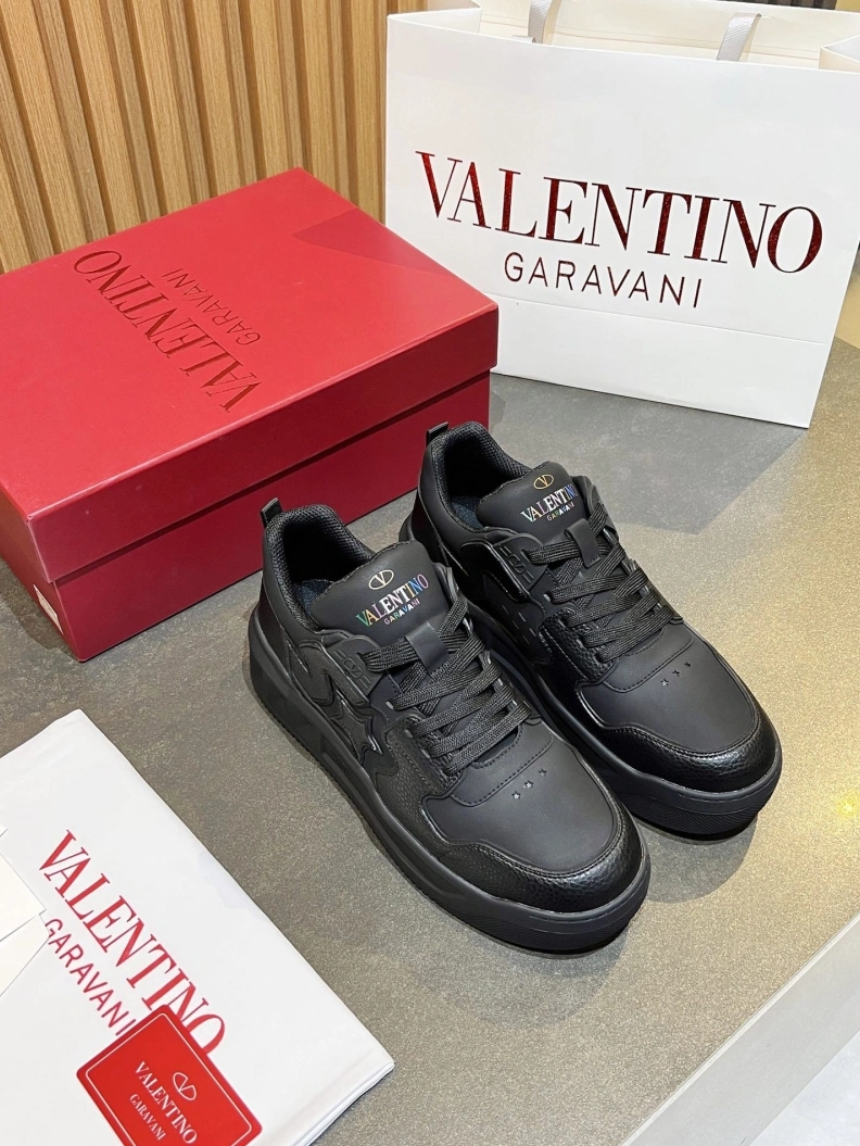 Comfortable Vxlxntino Sneakers 229031