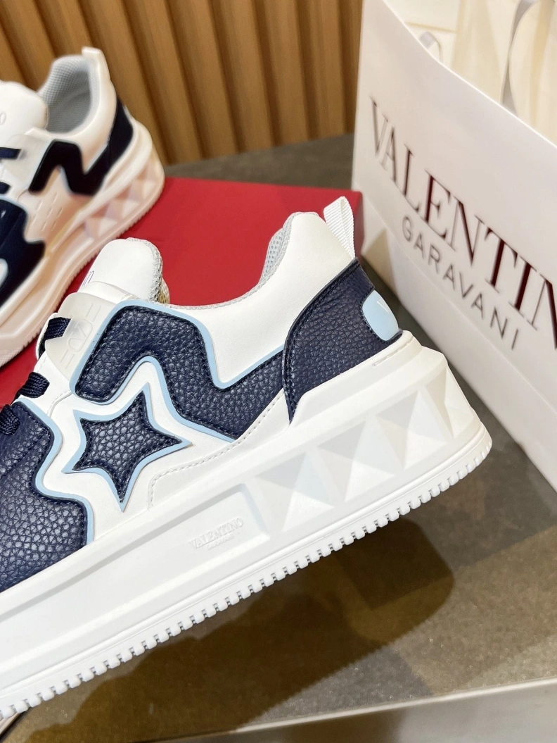 Durable Vxlxntino Sneakers 229026