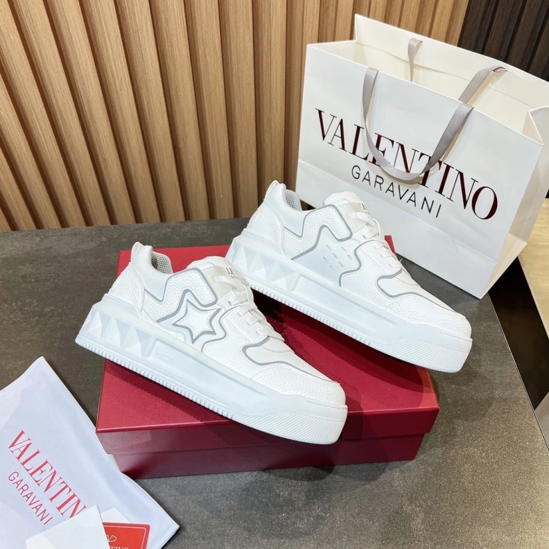 Bright Vxlxntino Sneakers 229018