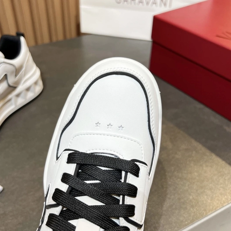 Resilient Vxlxntino Sneakers 229030