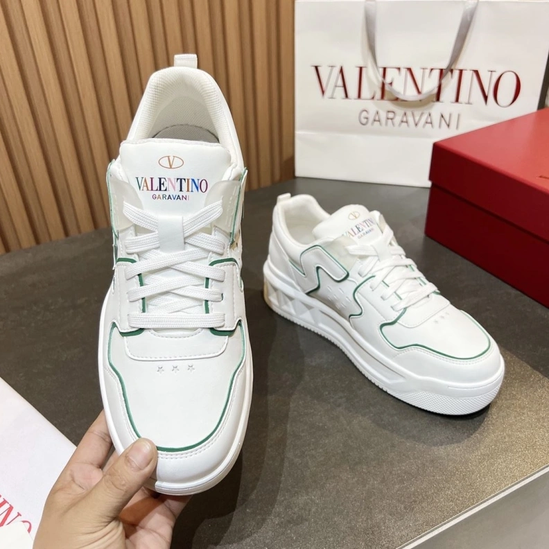 Bright Vxlxntino Sneakers 229020