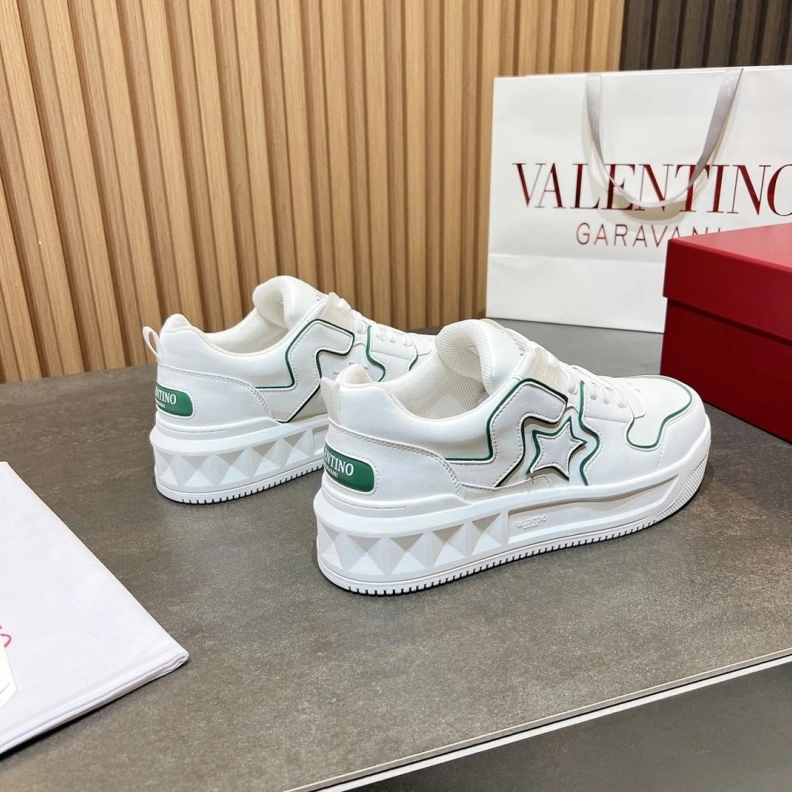 Bright Vxlxntino Sneakers 229020