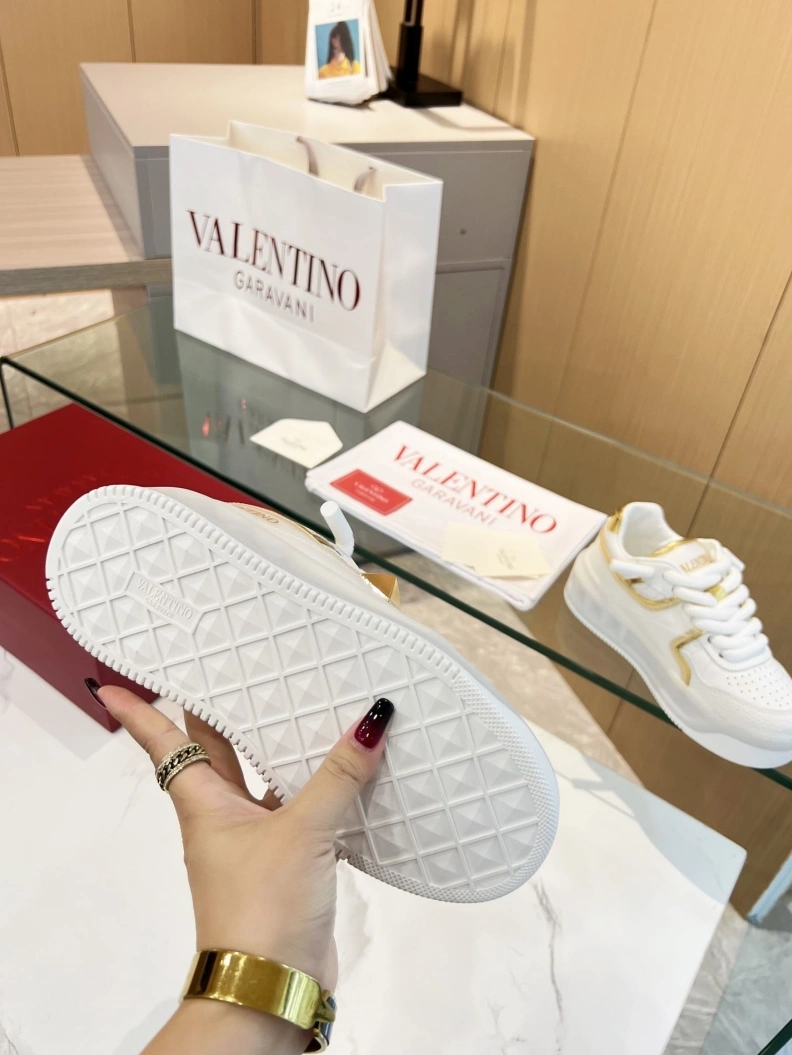 Vxlxntino Sneakers Vibrant 229010