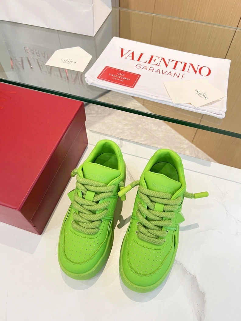 AllSeason Vxlxntino Sneakers 229008