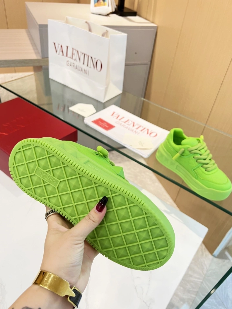 AllSeason Vxlxntino Sneakers 229008