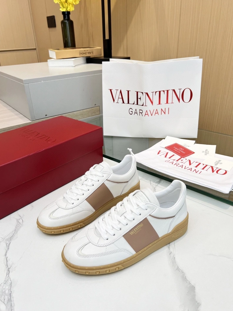 SportInspired Vxlxntino Sneakers 229000
