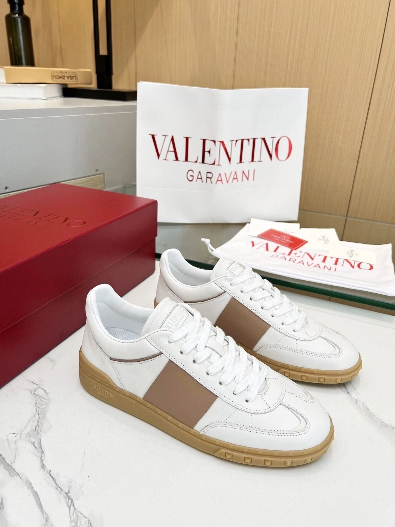 SportInspired Vxlxntino Sneakers 229000