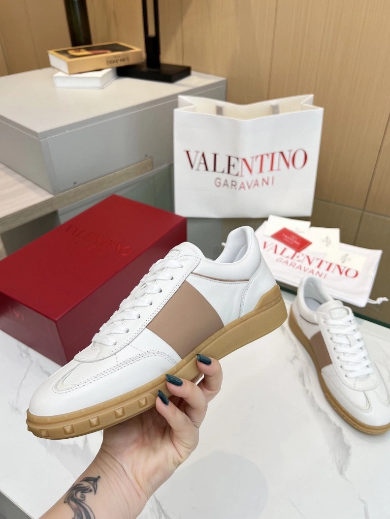 SportInspired Vxlxntino Sneakers 229000