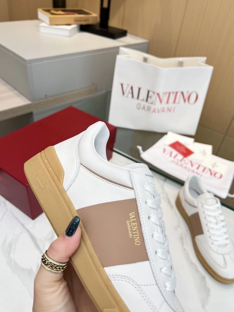 SportInspired Vxlxntino Sneakers 229000