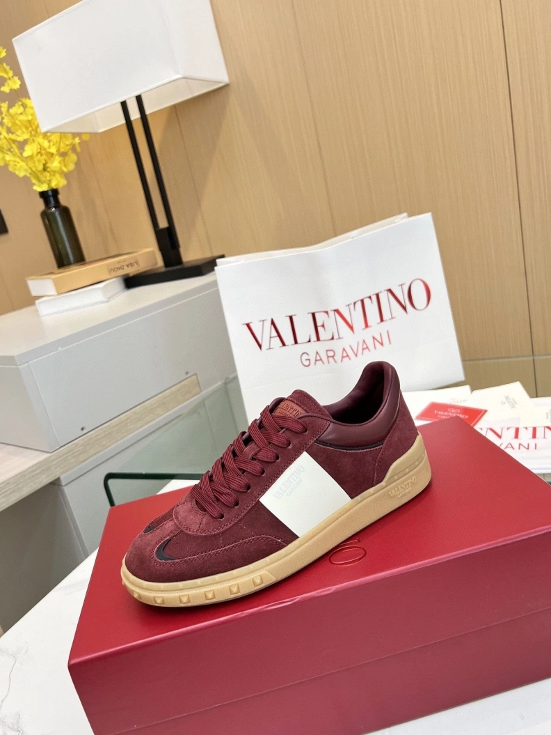 Practical Vxlxntino Sneakers 228997