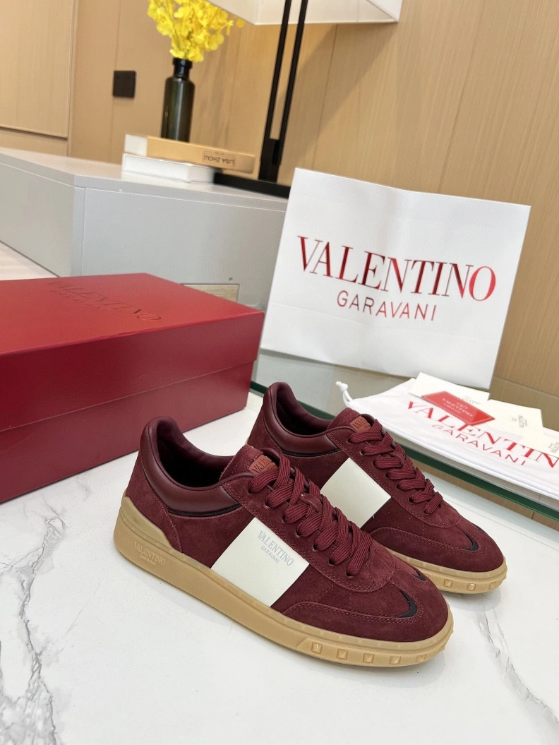 Practical Vxlxntino Sneakers 228997