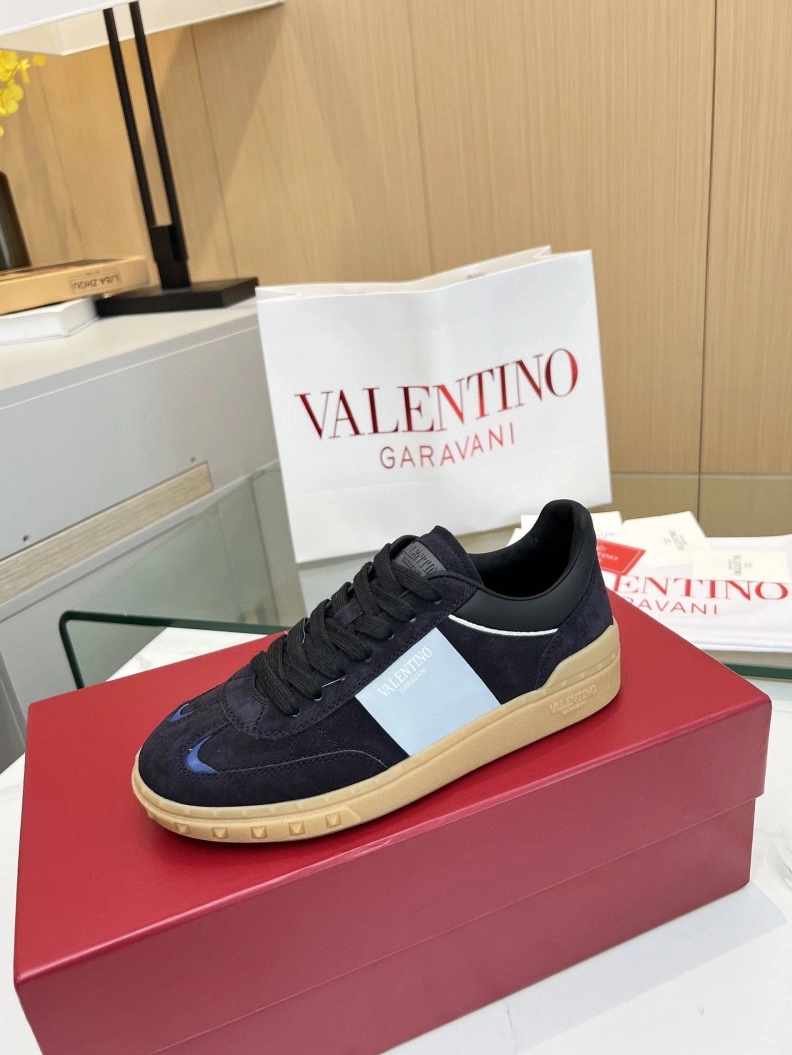 Timeless Vxlxntino Sneakers 228999