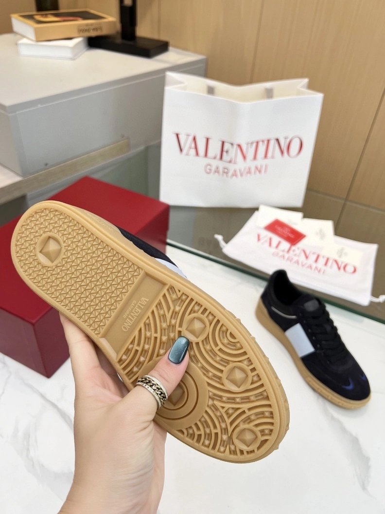 Timeless Vxlxntino Sneakers 228999