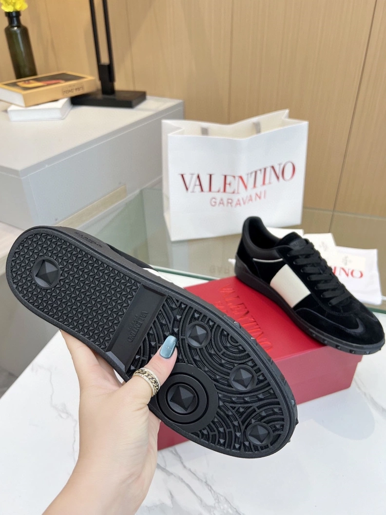Fashionable Vxlxntino Sneakers 228993