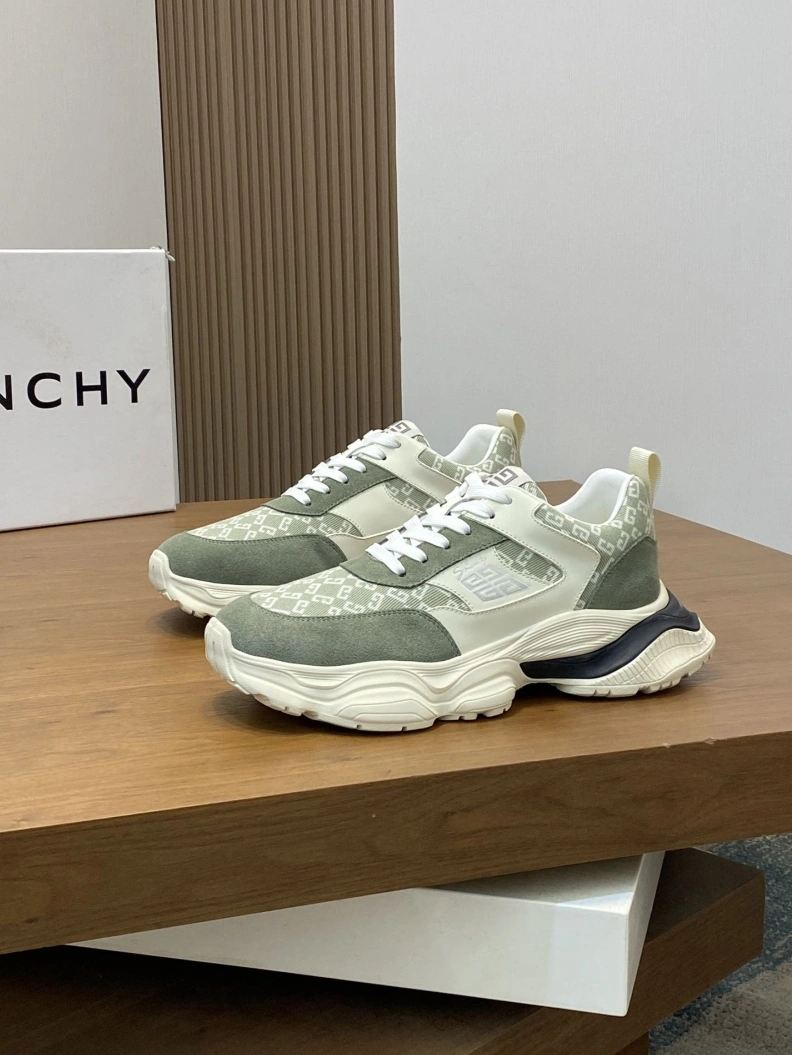 Gxvxnchy Sneakers Durable 152171