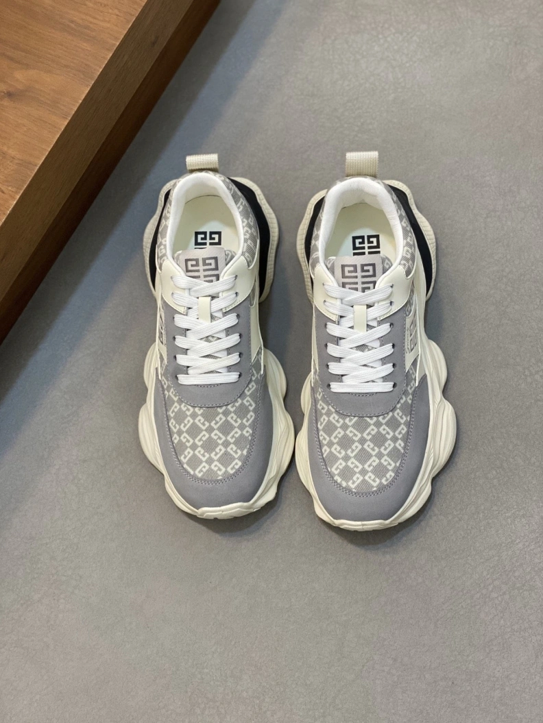 Gxvxnchy Sneakers Bold 152173