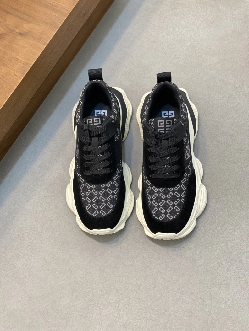 Gxvxnchy Sneakers StreetReady 152168