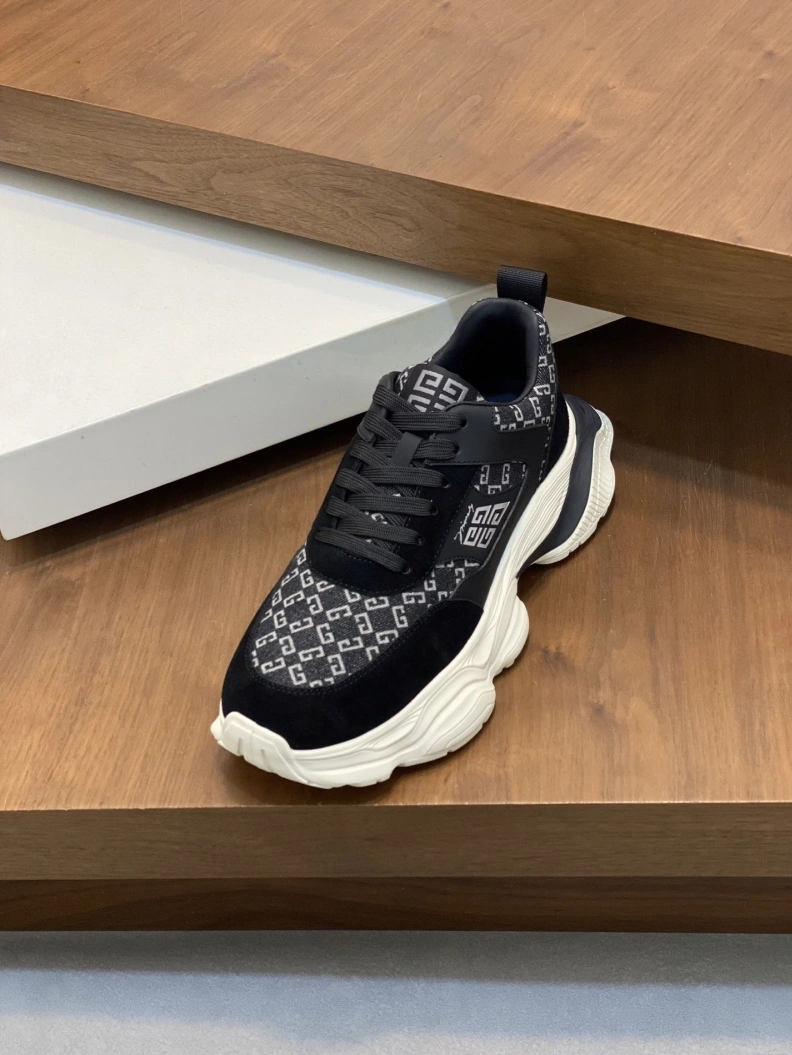 Gxvxnchy Sneakers StreetReady 152168