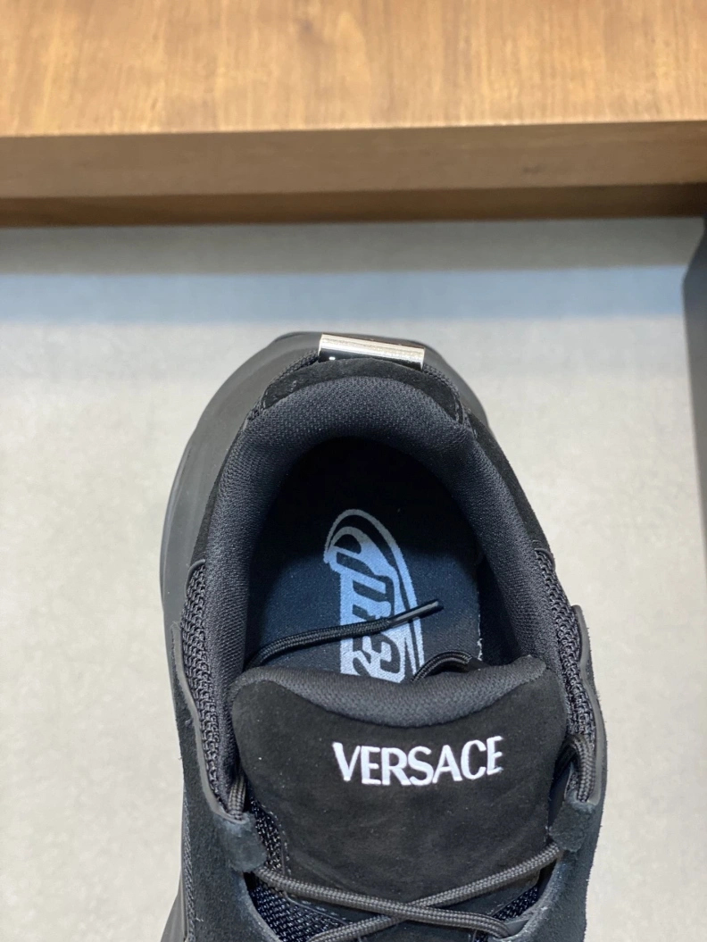 Gxvxnchy Sneakers Popular 152167