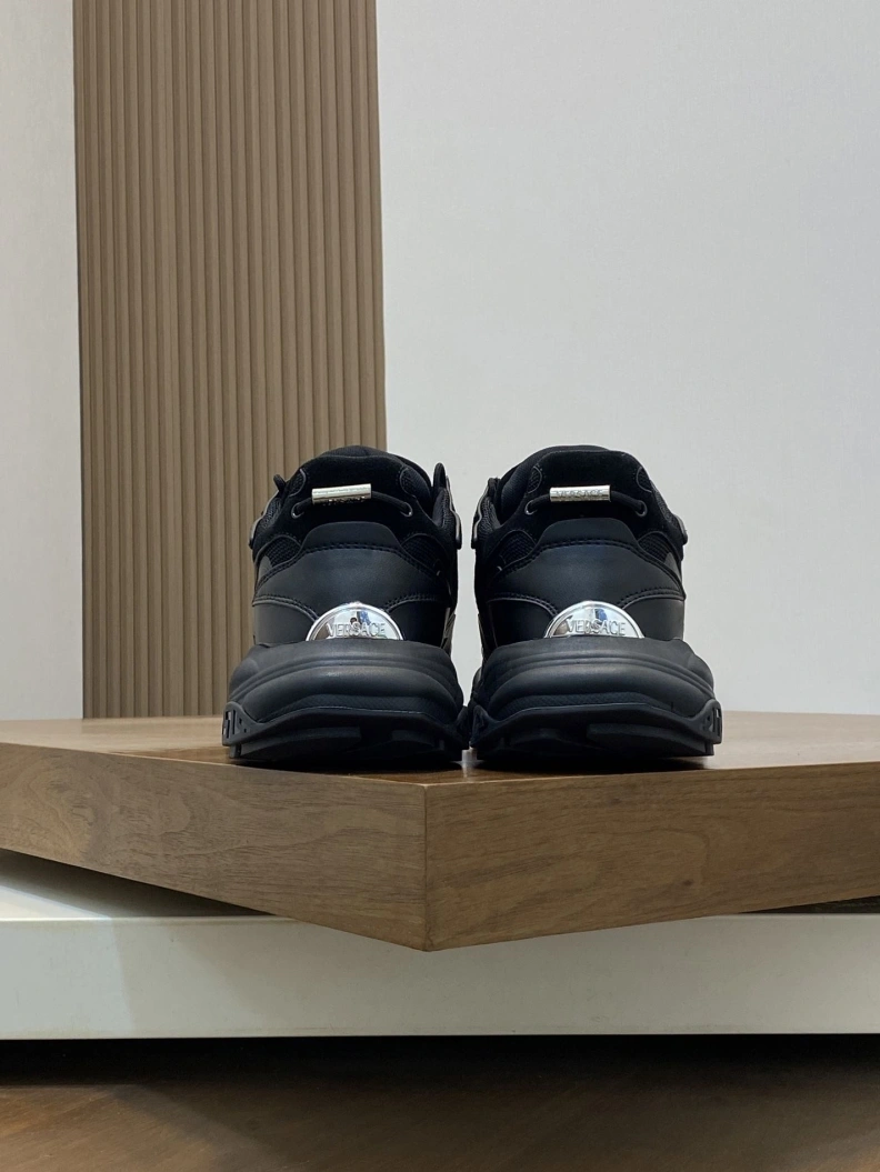 Gxvxnchy Sneakers Popular 152167