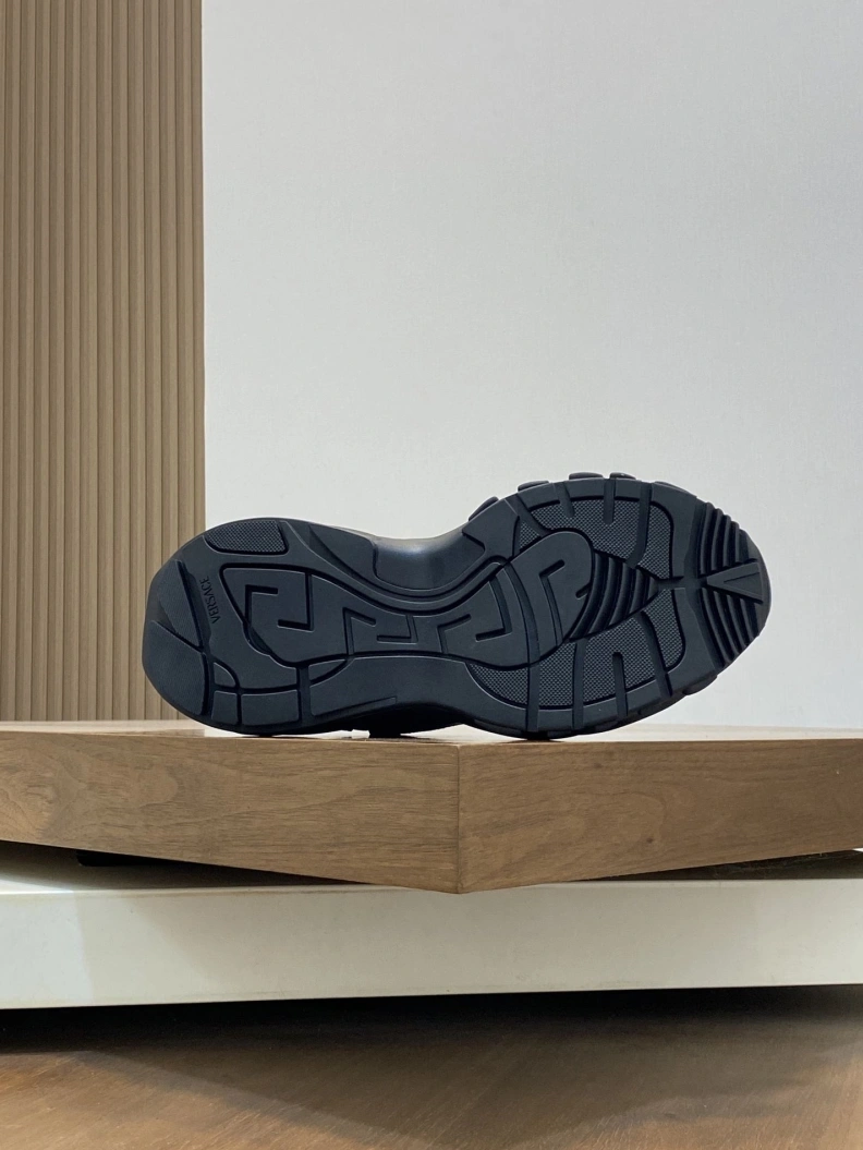 Gxvxnchy Sneakers Popular 152167