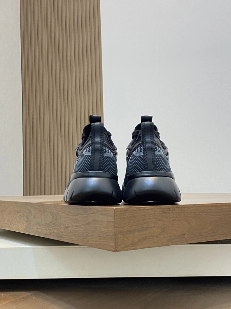 Unique Othxr Sneakers 210406