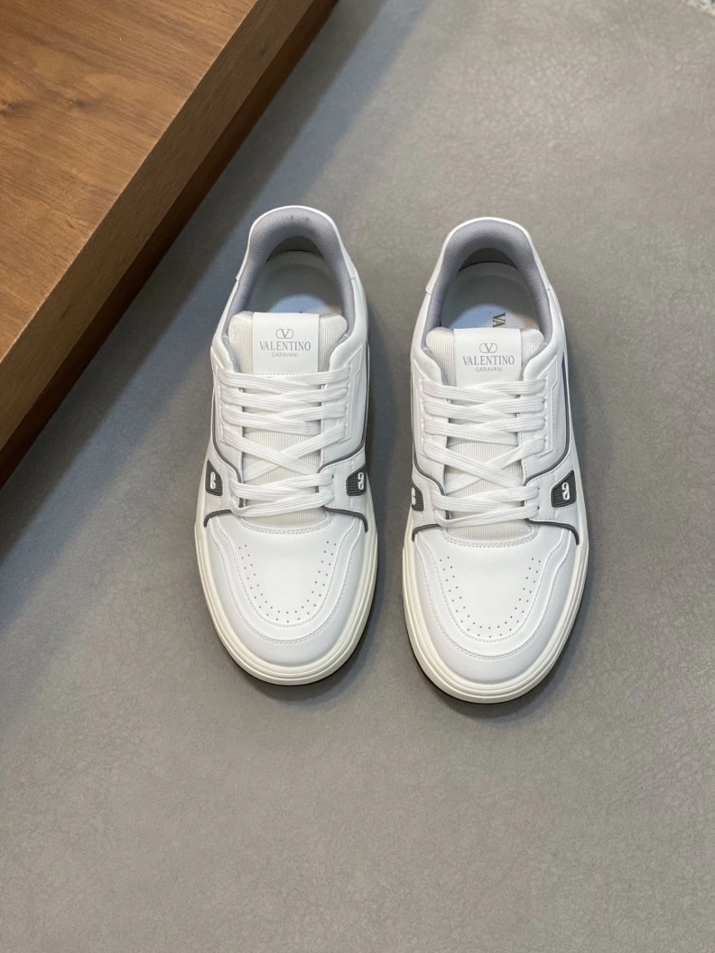 Timeless Vxlxntino Sneakers 228985