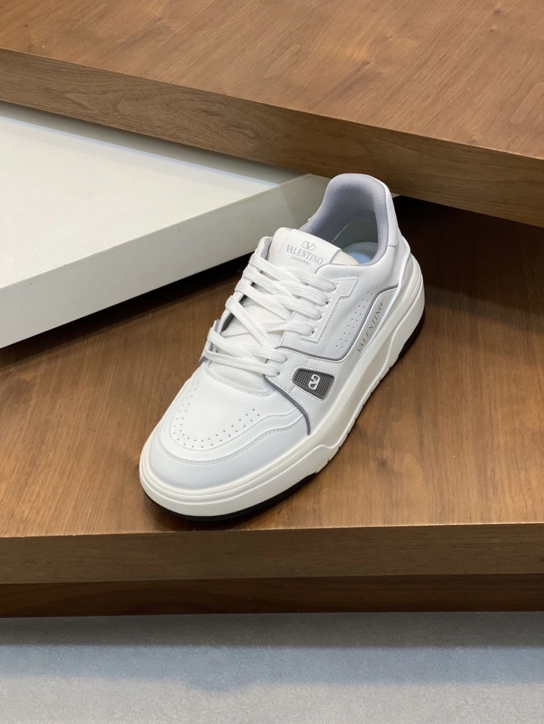 Timeless Vxlxntino Sneakers 228985