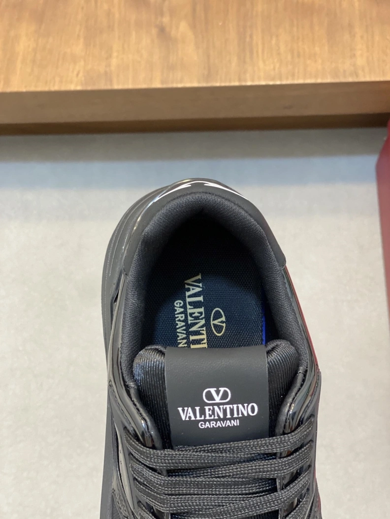 ModernLook Vxlxntino Sneakers 228968