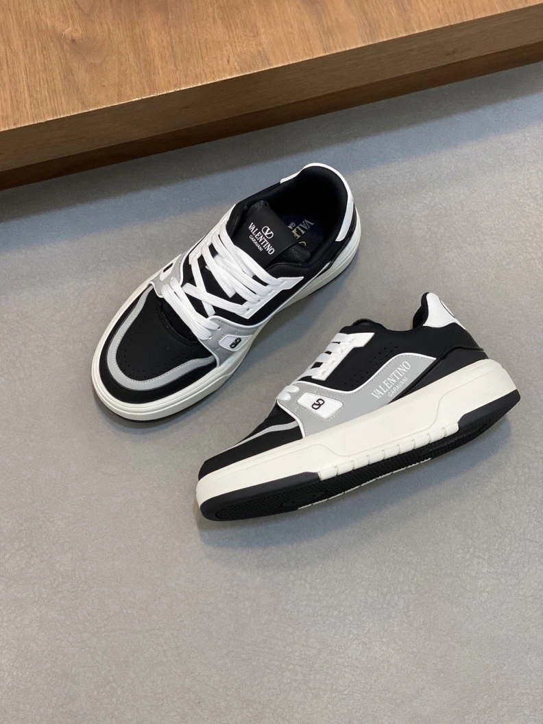 Trendy Vxlxntino Sneakers 228970