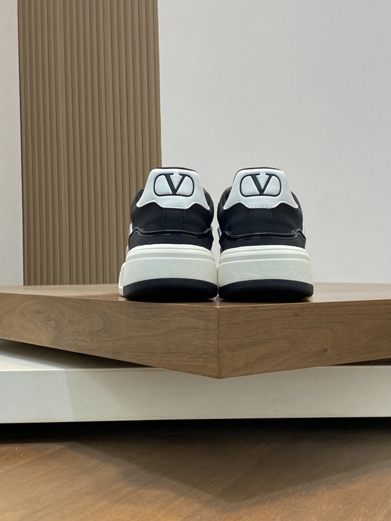 Trendy Vxlxntino Sneakers 228970
