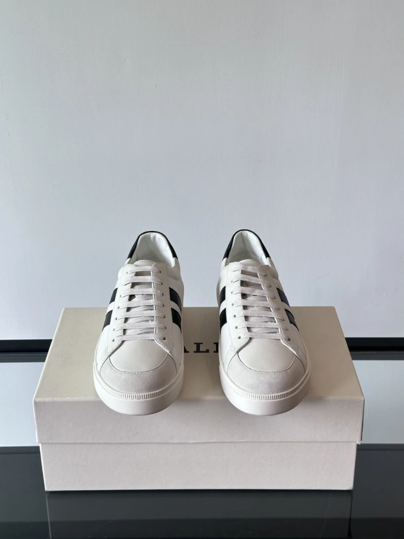 Fashionable Othxr Sneakers 210396