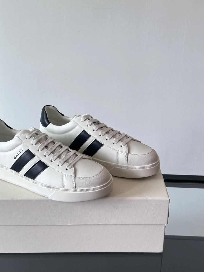 Fashionable Othxr Sneakers 210396
